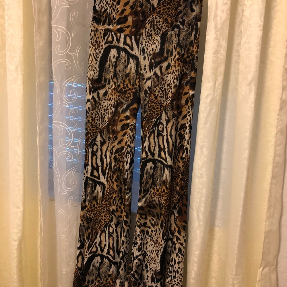 Gorgeous hint of sparkle palazzo pants